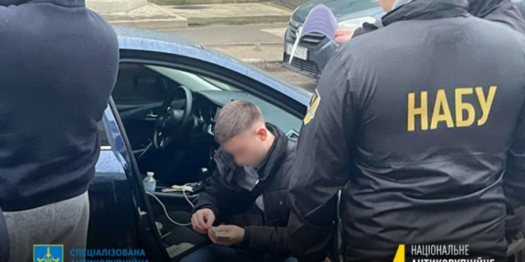 Мера міста в Одеській області затримало НАБУ: він отримував перший транш хабаря