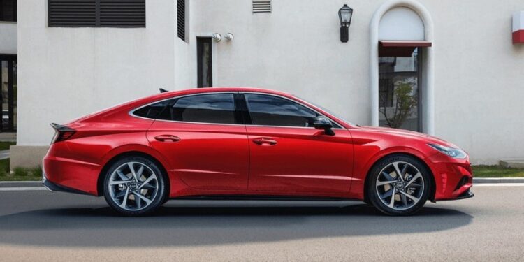 Преобразившаяся Hyundai Sonata снова попозировала шпионам — АВТО НОВОСТИ