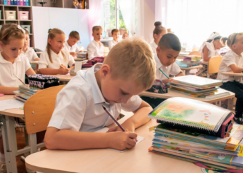 Школи Одещини повертаються до занять