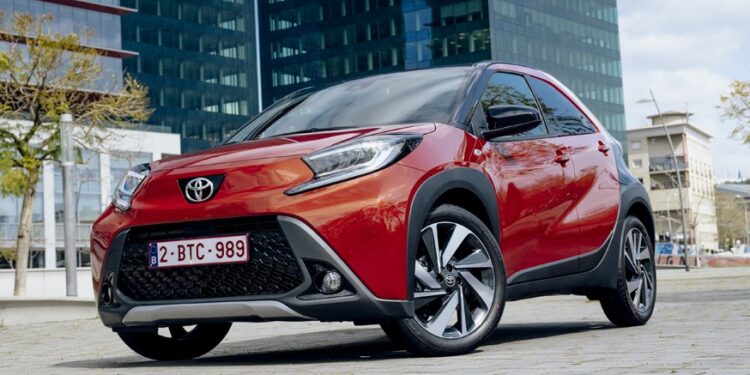 Toyota придётся временно остановить завод, на котором налажен выпуск Aygo X и Yaris — АВТО НОВОСТИ