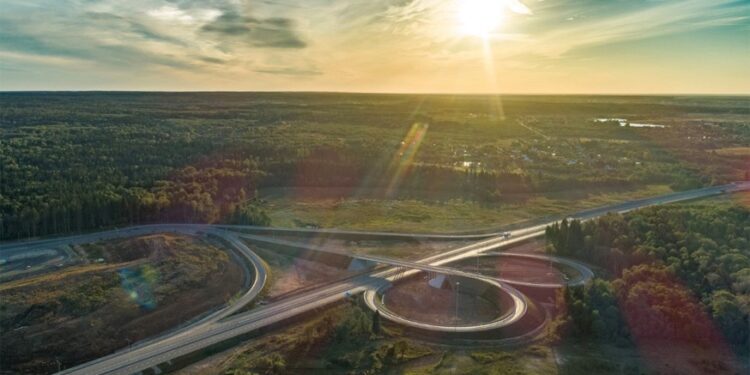 Трасса М-12: на участке в сторону Екатеринбурга в этом году уложат первый асфальтобетон — АВТО НОВОСТИ