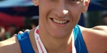 Вихованець Черкаської обласної спеціалізованої дитячо-юнацької спортивної школи олімпійського резерву  Ростислав Голубович посів третю сходинку чемпіонату України  з легкої атлетики в приміщенні.