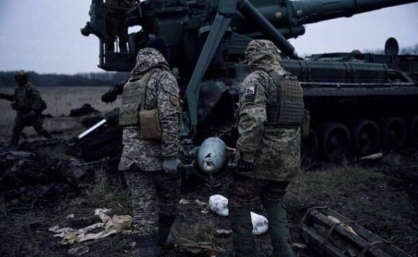 Ворог продовжує наступати на двох напрямках