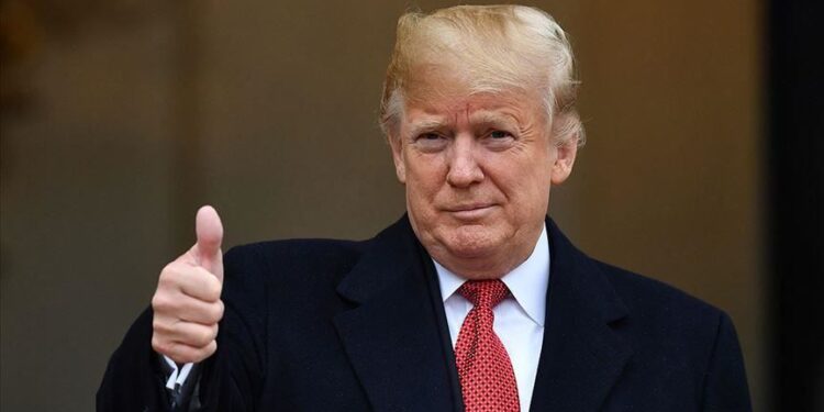 Колишній президент США створить власну соціальну мережу