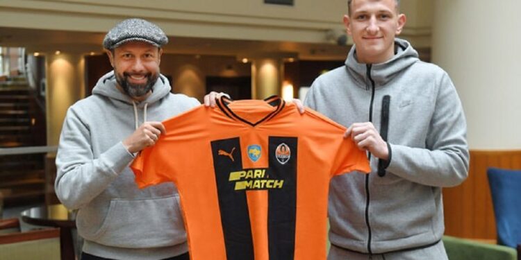 Официально. Дмитрий Ризнык — игрок «Шахтера» (10 февраля 2023 г.) — Новости футбола