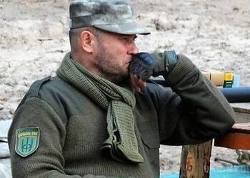 Ярош задекларував машини і бренд «Правий сектор»