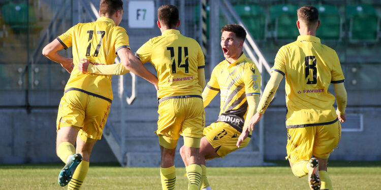 «Рух U-19» вышел в 1/8 финала Юношеской лиги чемпионов (8 февраля 2023 г.) — Новости футбола