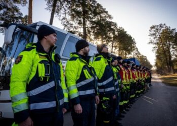 З Туреччини повернулася перша група українських рятувальників