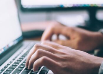 Укрінформ шукає редактора сайту