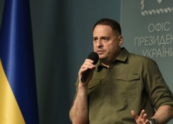 Єрмак запропонував Шону Пенну допомогти з поверненням українських дітей, викрадених рф