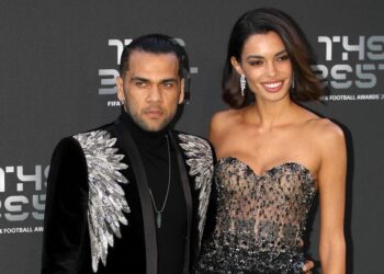 «Я не брошу его в худший момент его жизни», — жена Дани Алвеса об аресте футболиста (7 февраля 2023 г.) — Новости футбола