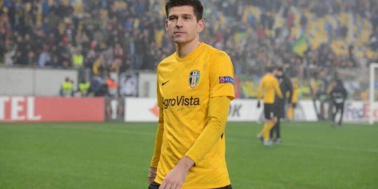 «Александрия» осталась без Ковальца — его ждет операция на колене (21 февраля 2023 г.) — Новости футбола