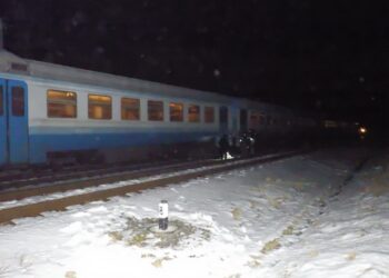 На Сумщині п’яний чоловік лише дивом вижив після наїзду потягу  | Кримінальні новини
