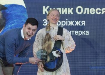 В Україні відзначили 20 волонтерів, які рятують тварин