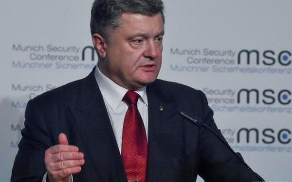 Президент зажадав від олігархів повернути в Україну валюту