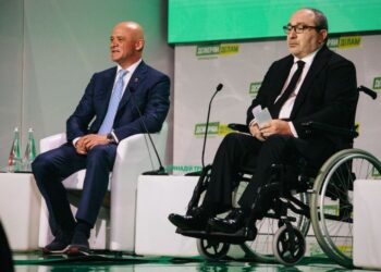 Кернес: Українцям потрібні прямі переговори з Росією