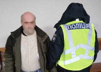 У Києві затримано чоловіка, який по телефону «замінував» відділ поліції на Сумщині  | Кримінальні новини