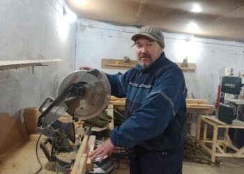 ЯК ПРАЦЮЄ СТОЛЯРНИЙ ЦЕХ ПРИ АРЦИЗЬКОМУ КП «БЛАГОУСТРІЙ»