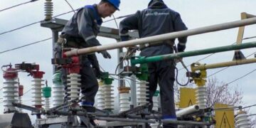 Когда света в Одессе станет больше и город вернется к плановым отключениям?