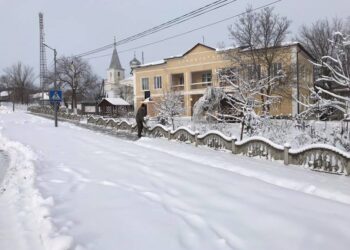 КП «Комфорт-16» завершило прибирання доріг від снігу в селах Арцизької громади