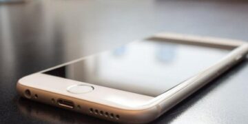 На Одещині директор фірми вкрав мобільний телефон | Надзвичайні події Одесса та область