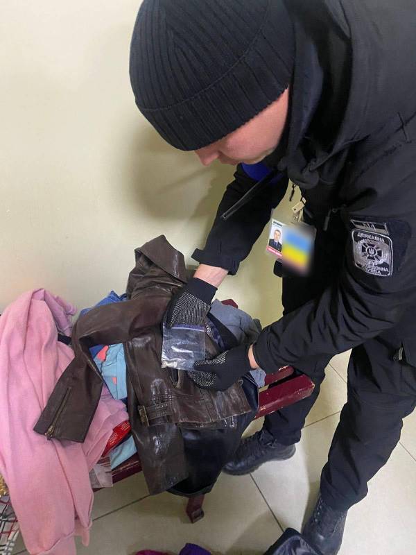 Пес Рембо допоміг прикордонникам виявити наркотики в поромному пункті пропуску «Орлівка»