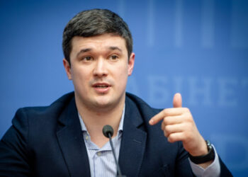 Поменять регистрацию места жительства теперь можно онлайн