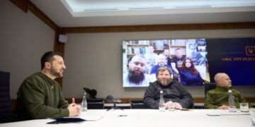 Зеленський поспілкувався з учасниками 27-ї Української антарктичної експедиції