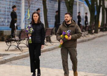 Зеленський і прем’єрка Фінляндії вшанували пам’ять загиблого «Да Вінчі»