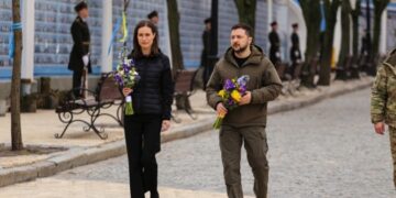 Зеленський і прем’єрка Фінляндії вшанували пам’ять загиблого «Да Вінчі»