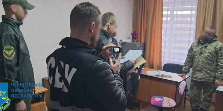 Передавав секретні документи про охорону кордону ворогу — на Чернігівщині підозрюють прикордонника. ФОТО | Кримінальні новини