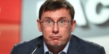 Луценко погрожує піти у відставку через конфлікт у БПП