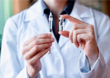 В Украине доступны вакцины против гриппа: в аптеках уже более 82 тыс. доз