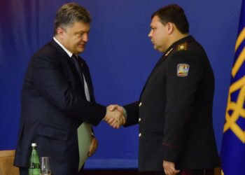 Відповідальний за спецслужби в адміністрації Порошенко, Генерал Кондратюк, подав у відставку