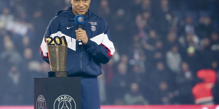 Мбаппе: «Я всегда говорил, что хочу писать историю во Франции, в своей стране» (5 марта 2023 г.) — Новости футбола