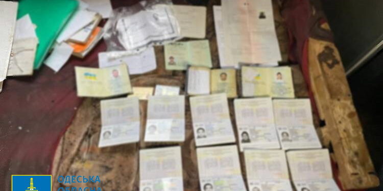 Вербували українців для експлуатації на території Франції — судитимуть злочинну групу | Кримінальні новини