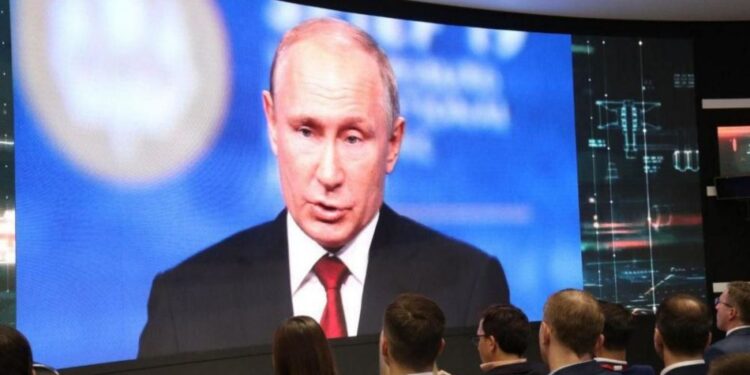 Ось що відповів Путін, коли йому запропонували зробити перший крок до Зеленського
