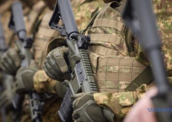 За вами не лише правопорядок і безпека: Залужний і Наєв привітали нацгвардійців із професійним святом