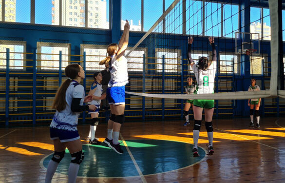Черкаські спортсмени здобули перемоги на чемпіонаті міста з волейболу