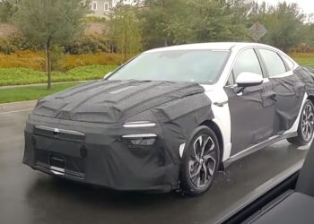 Hyundai готовится обновить Sonata: свежие кадры седана — АВТО НОВОСТИ
