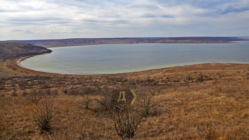 Каїрська затока, пролісок Елвіса і десятки шакалів: у ландшафтний парк на лимані в Одеській області прийшла весна