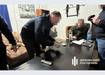 На Одещині замкомандира військової частини вимагав 120 тисяч гривень з військового — Новини Одеської області