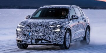 Новый кроссовер Audi Q6 e-tron показался на первых официальных снимках — АВТО НОВОСТИ
