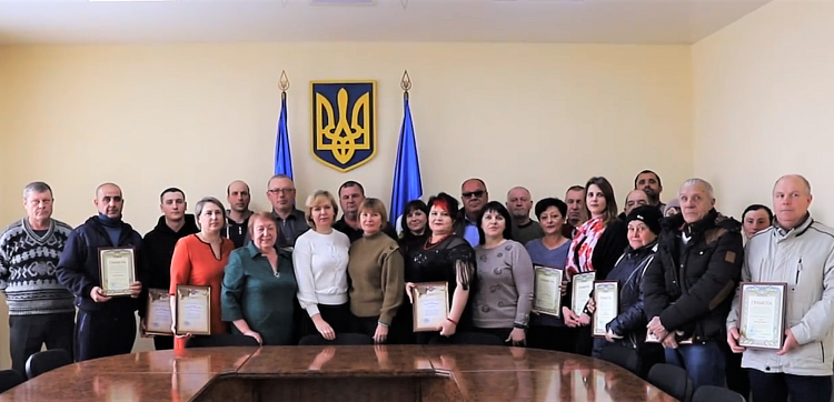 Про нагородження представників ізмаїльскіх міських підприємств галузі житлово-комунального господарства і побутового обслуговування населення