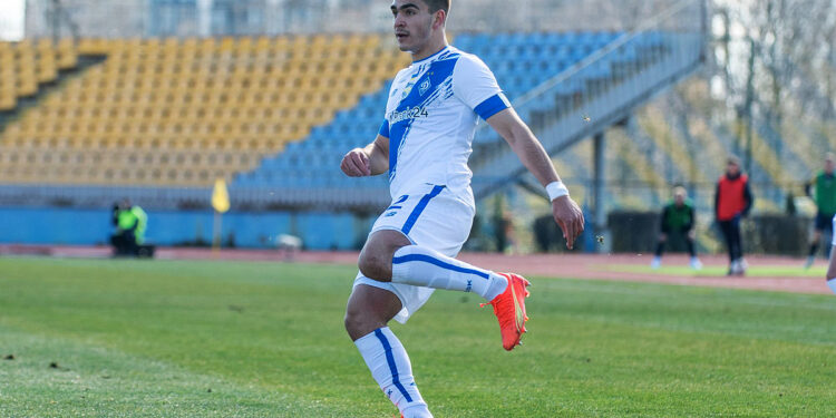 Константин Вивчаренко: «Очень хотел либо забить сам, либо отдать голевую передачу» (28 апреля 2023 г.) — Новости футбола