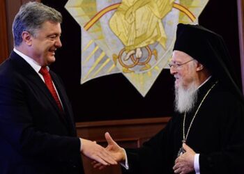 У Facebook оприлюднили текст договору Порошенка і Варфоломія