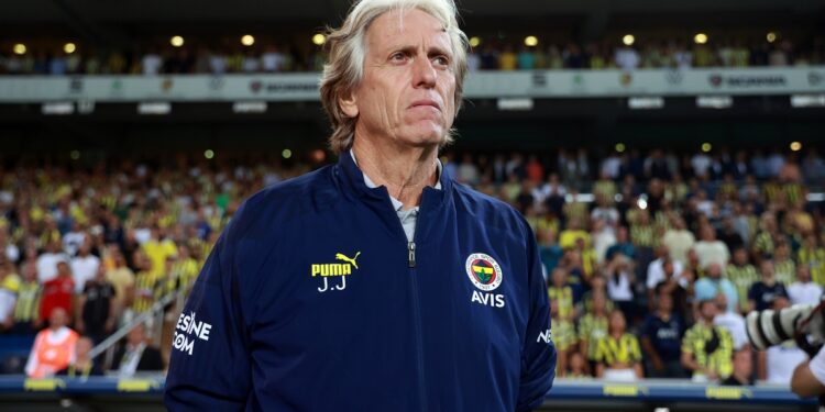 «Фенербахче» уволит главного тренера Жорже Жезуша (5 апреля 2023 г.) — Новости футбола