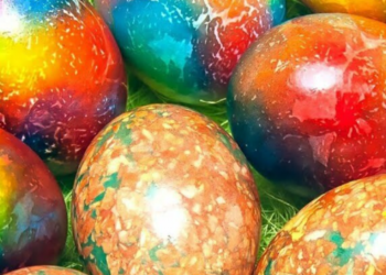 7 способів оригінально пофарбувати великодні яйця