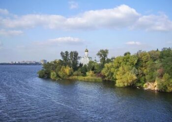 Дніпровська вода: пити чи не пити