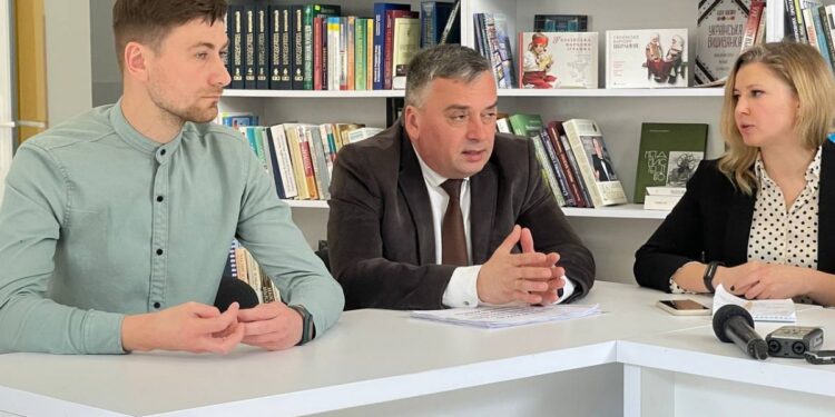 У Червонограді планують відкрити центр для тимчасового перебування осіб, які постраждали від домашнього насилля – Новини Львова та області